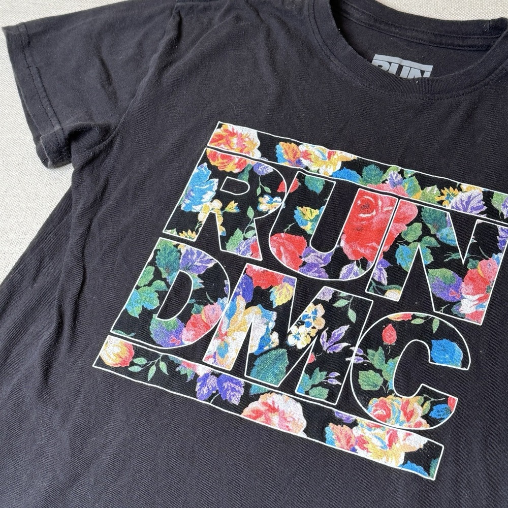 RUN DMC Branded Women's Floral Graphic Tee Size XS - Customization Available